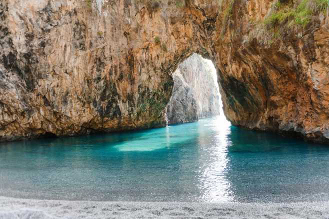 spiagge-sud-italia-calabria-arcomagno